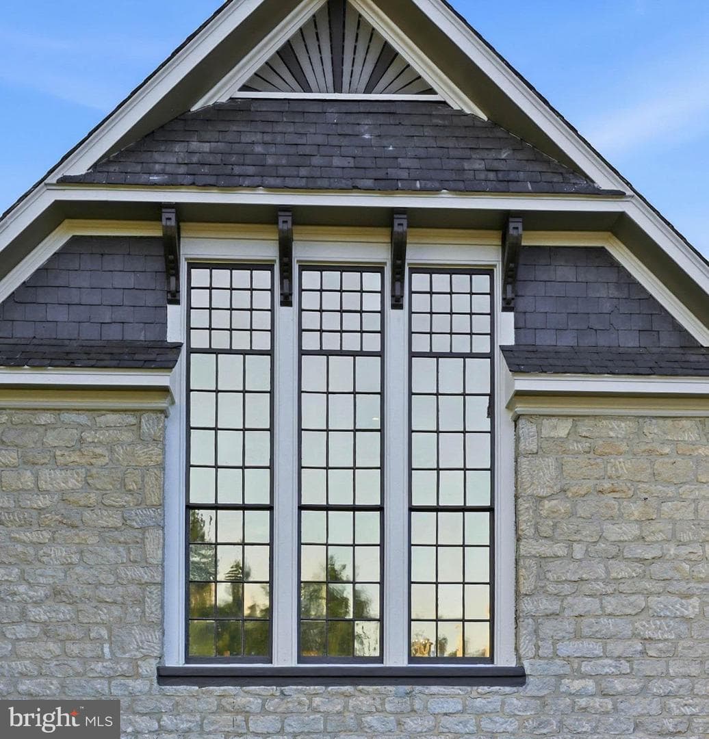 200 Ashland Road photo 8