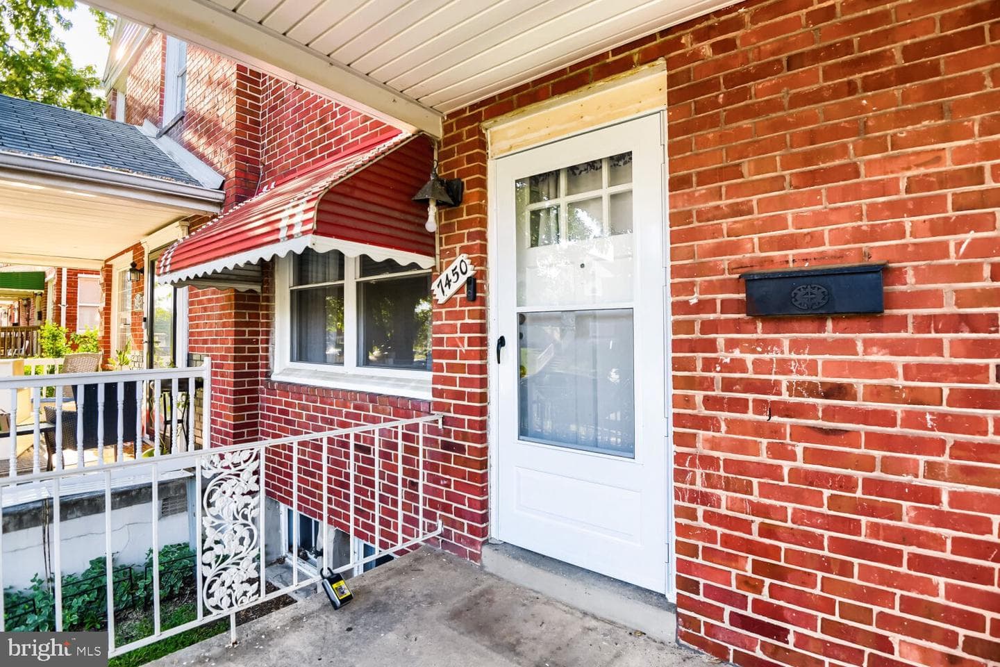 7450 Manchester Road photo 12