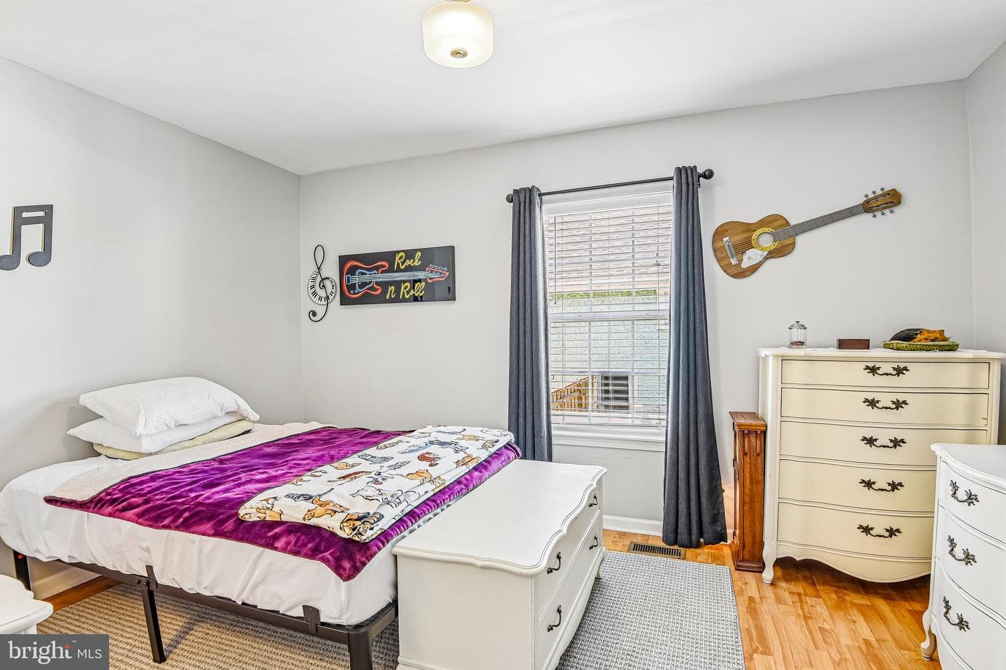 7 Goeller Avenue photo 10