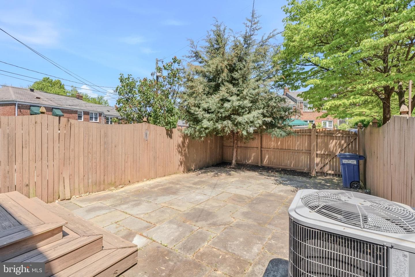 7037 Heathfield photo 42
