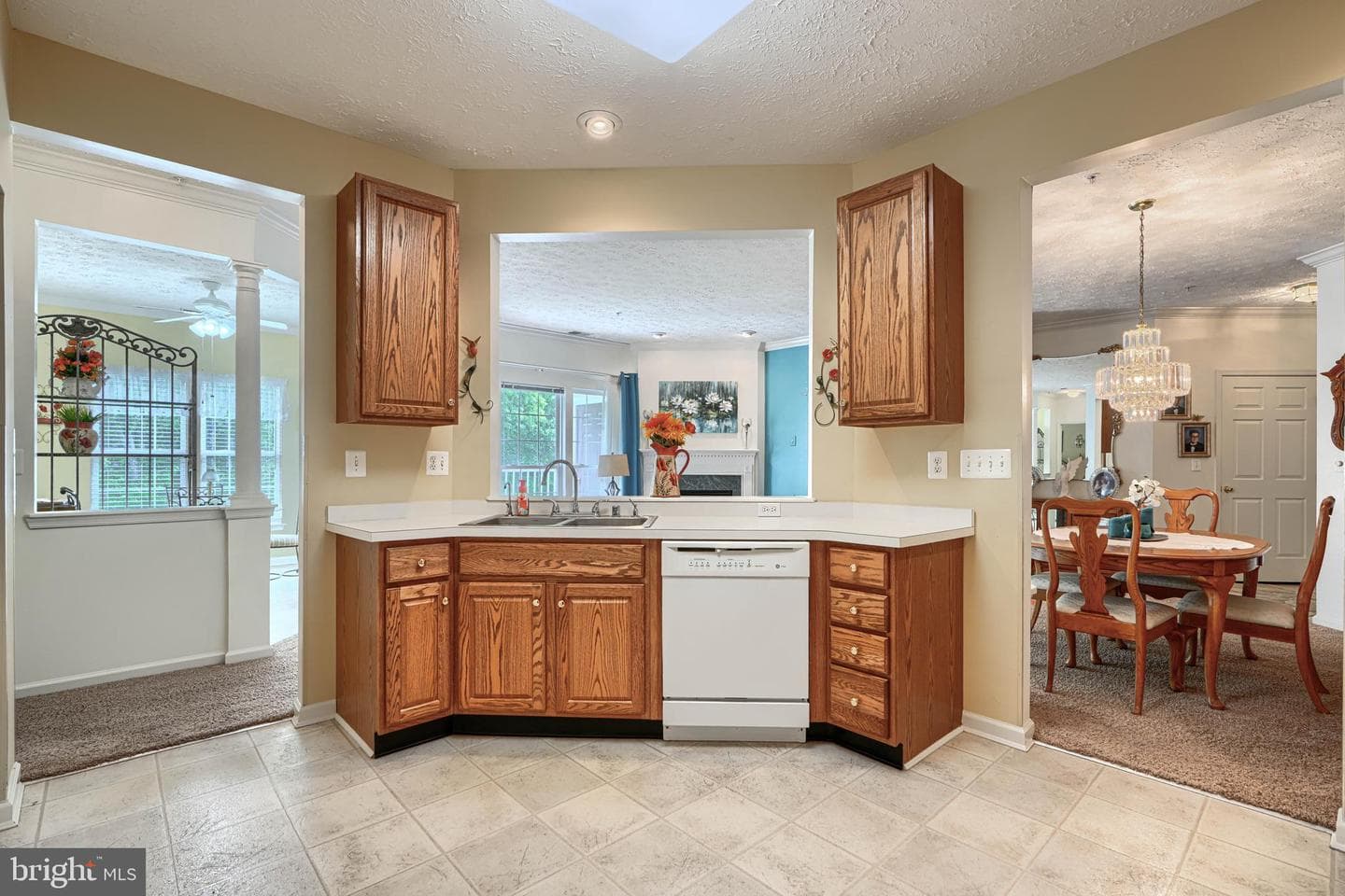 5 Brook Farm Court #5f photo 19