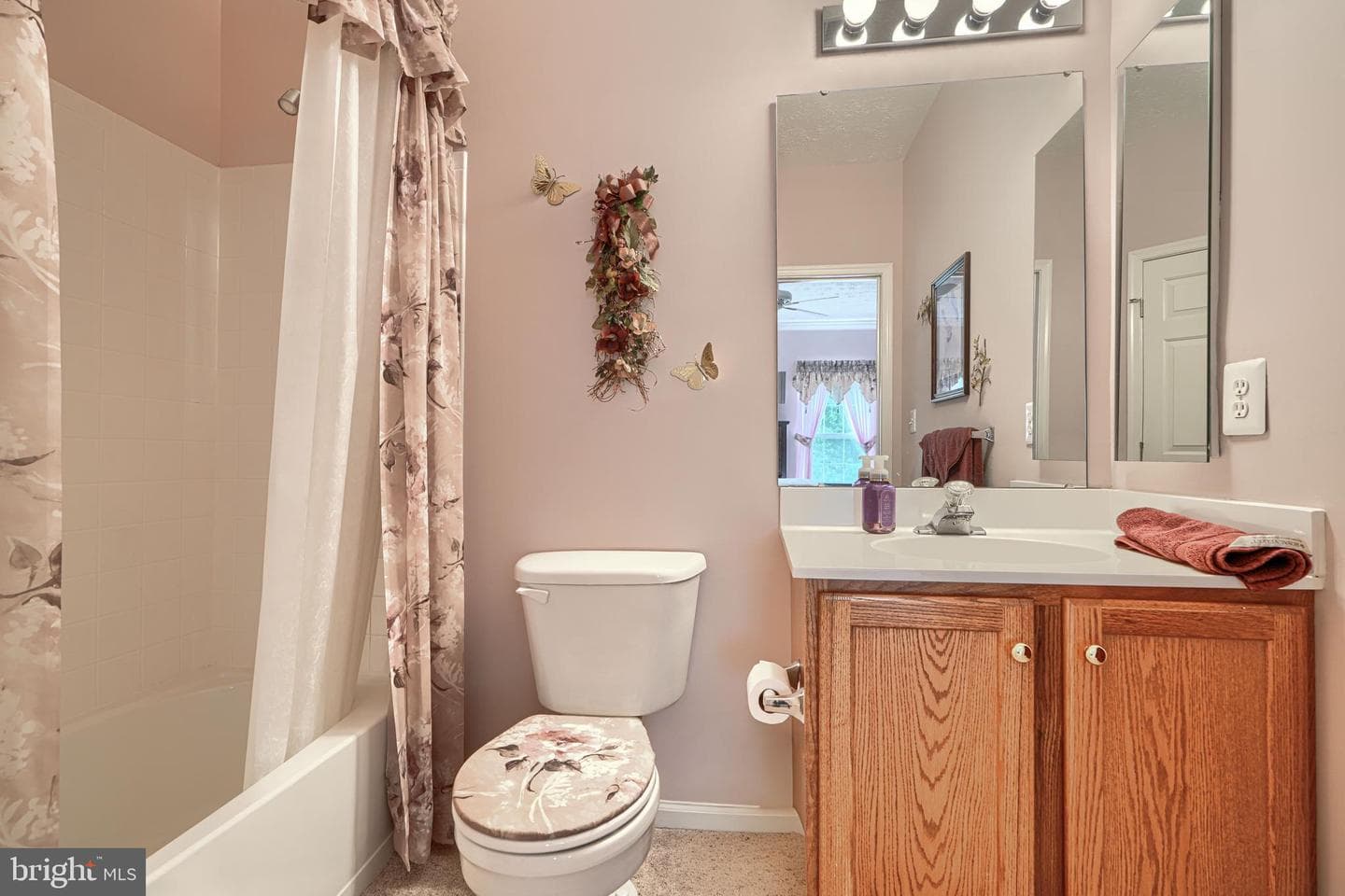 5 Brook Farm Court #5f photo 35