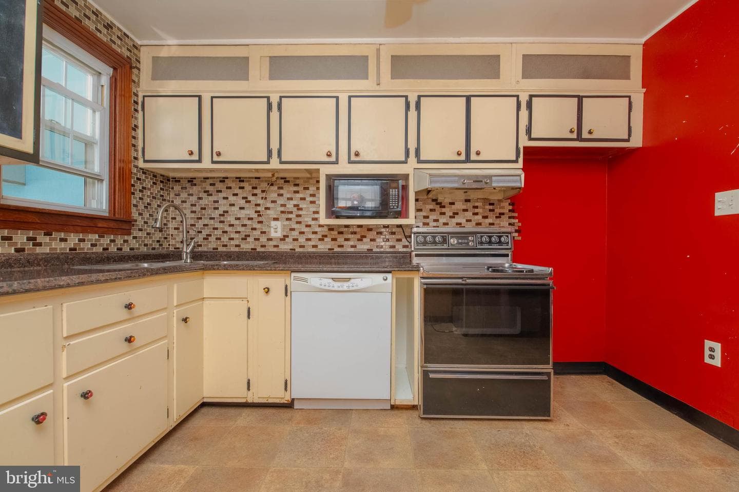 18 Avenal Road photo 14