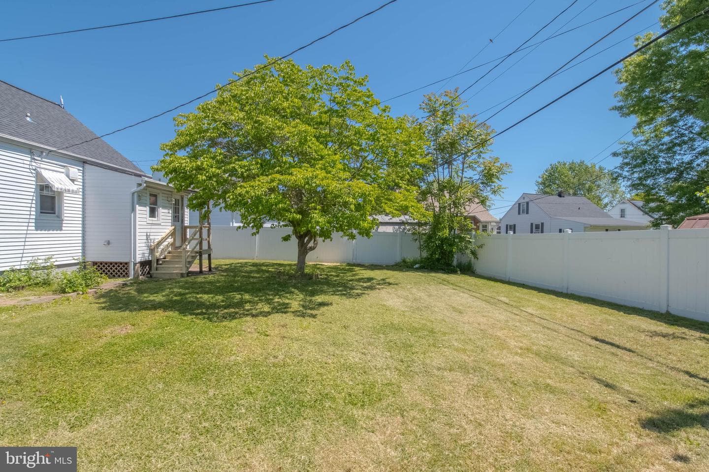 18 Avenal Road photo 20