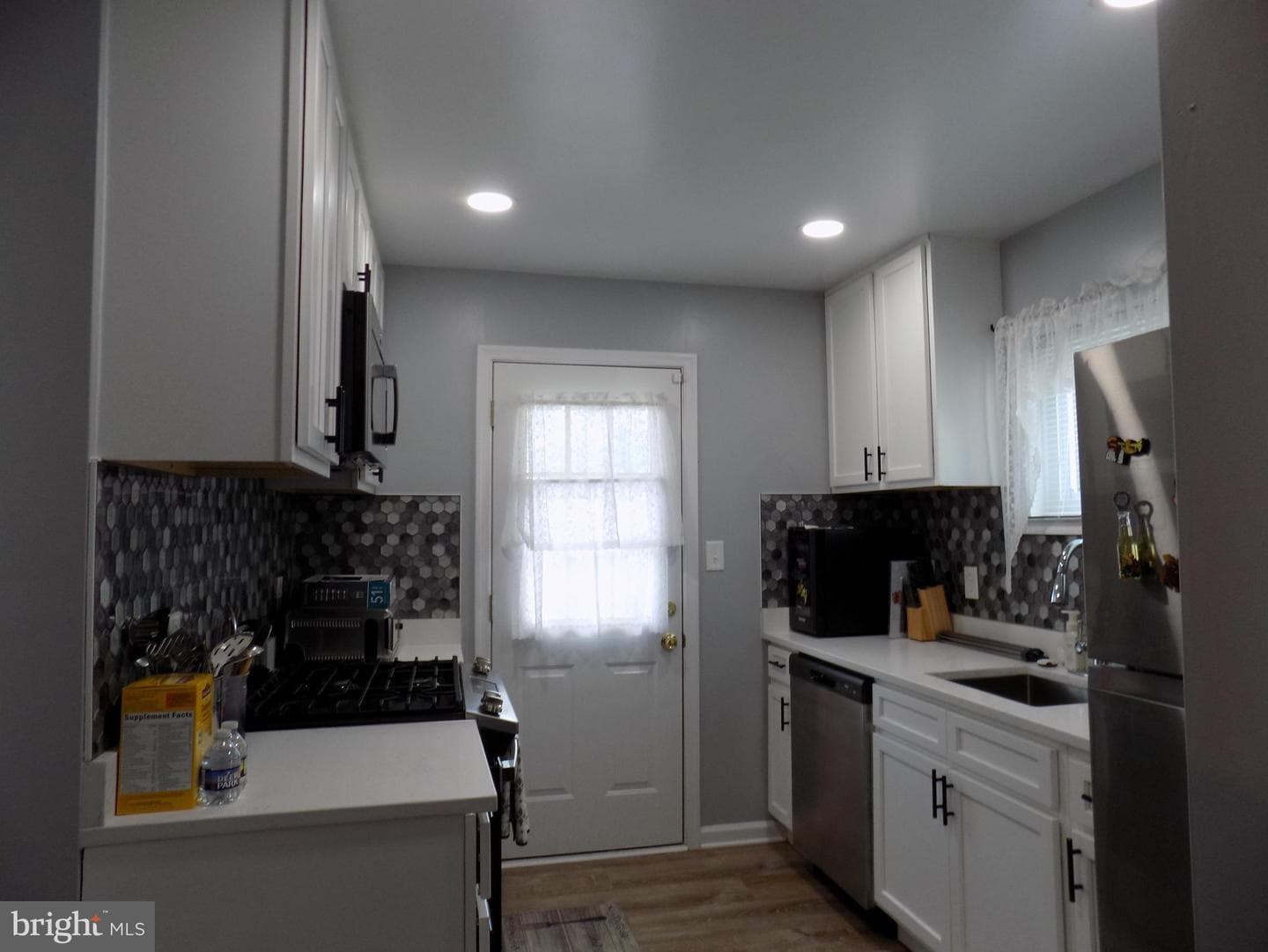 2431 Woodcroft Road photo 6