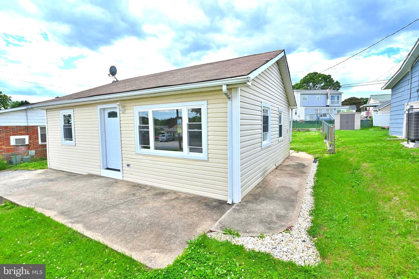34 Compass Road photo 21