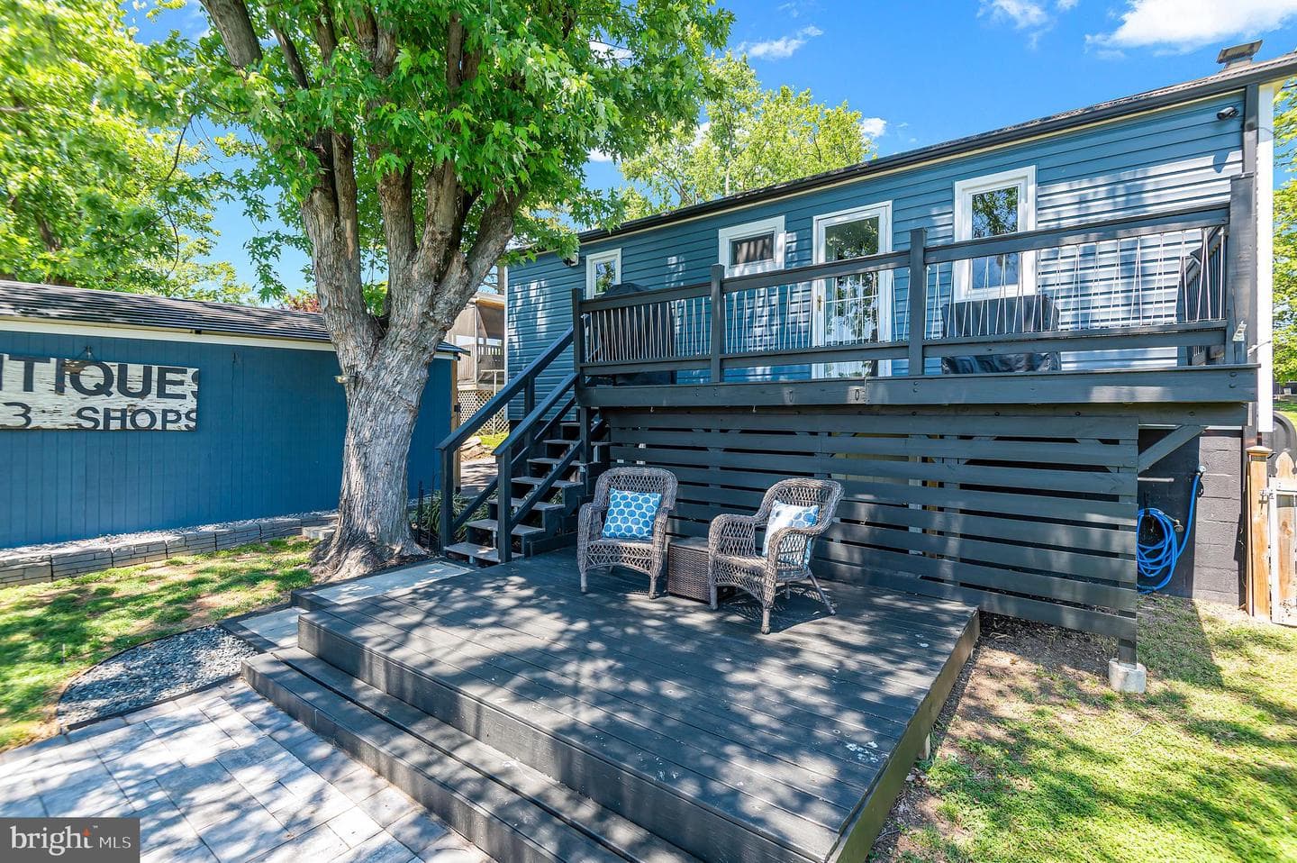 2412 Jarsey Avenue photo 37