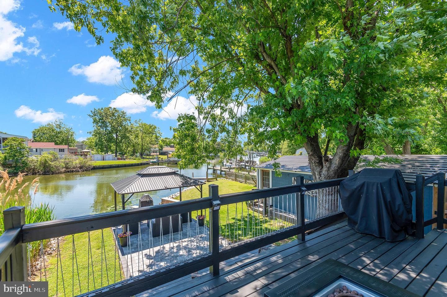 2412 Jarsey Avenue photo 39