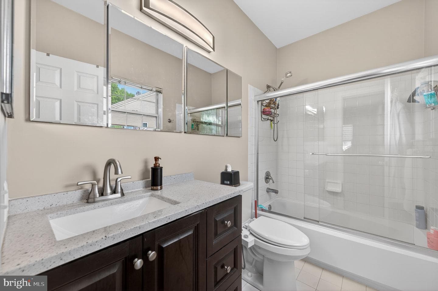 6 Tyler Falls Court #b photo 17
