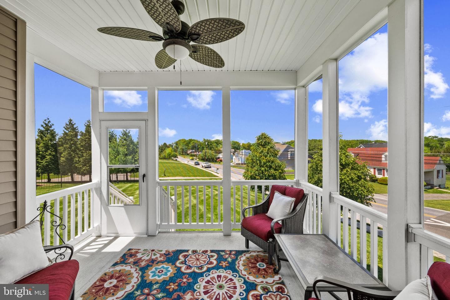 9736 Cross Road photo 27