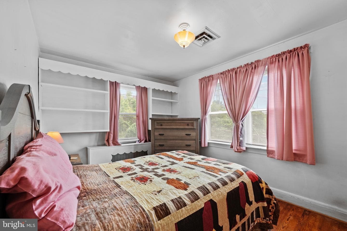 4107 Martin Avenue photo 25
