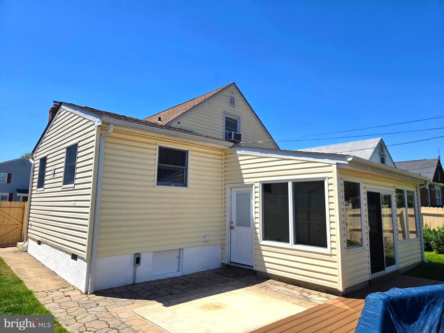 2623 Ambler Road photo 32