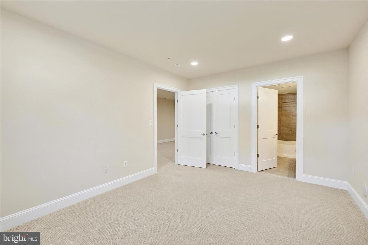 118 Villabrook Way photo 47