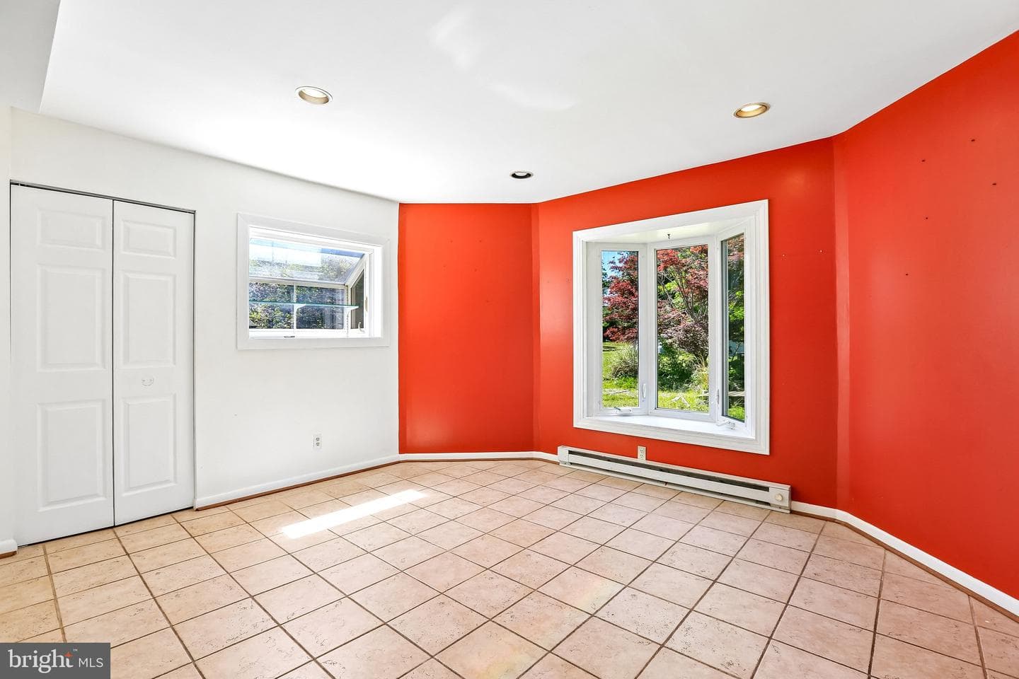 5509 East Avenue photo 10