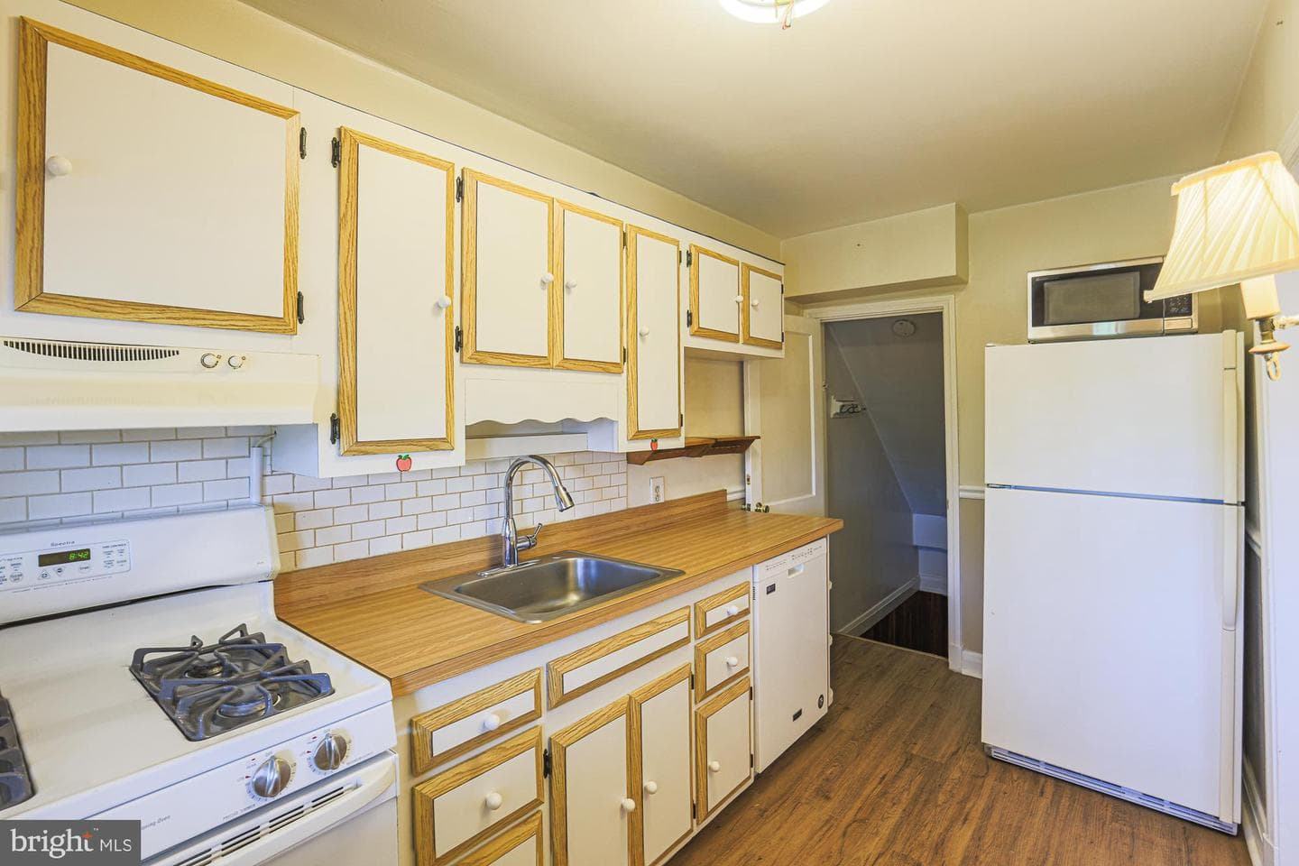 1765 White Oak Avenue photo 14