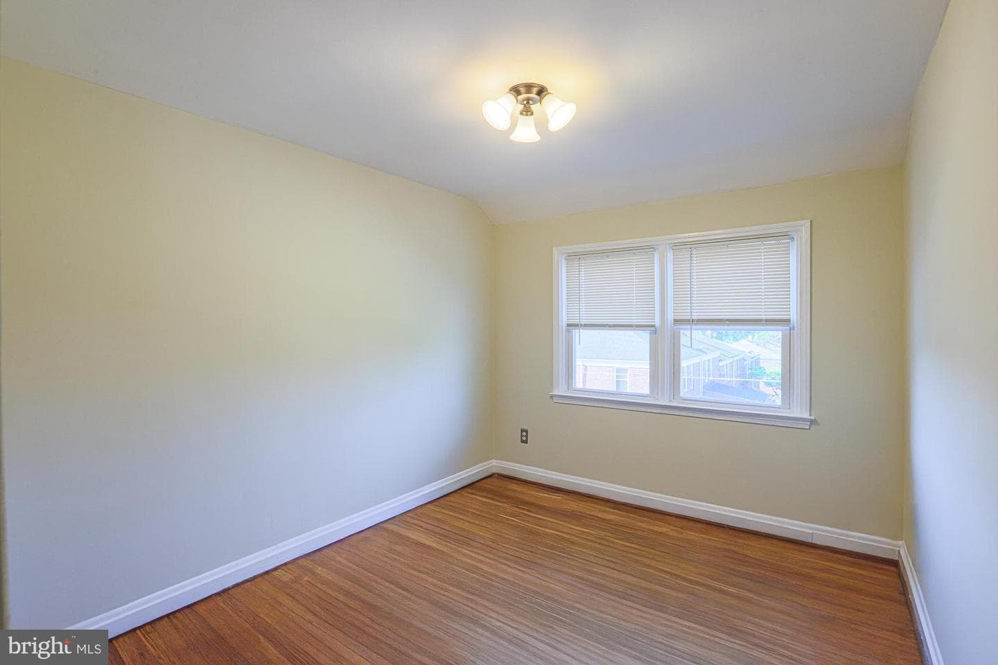1765 White Oak Avenue photo 17