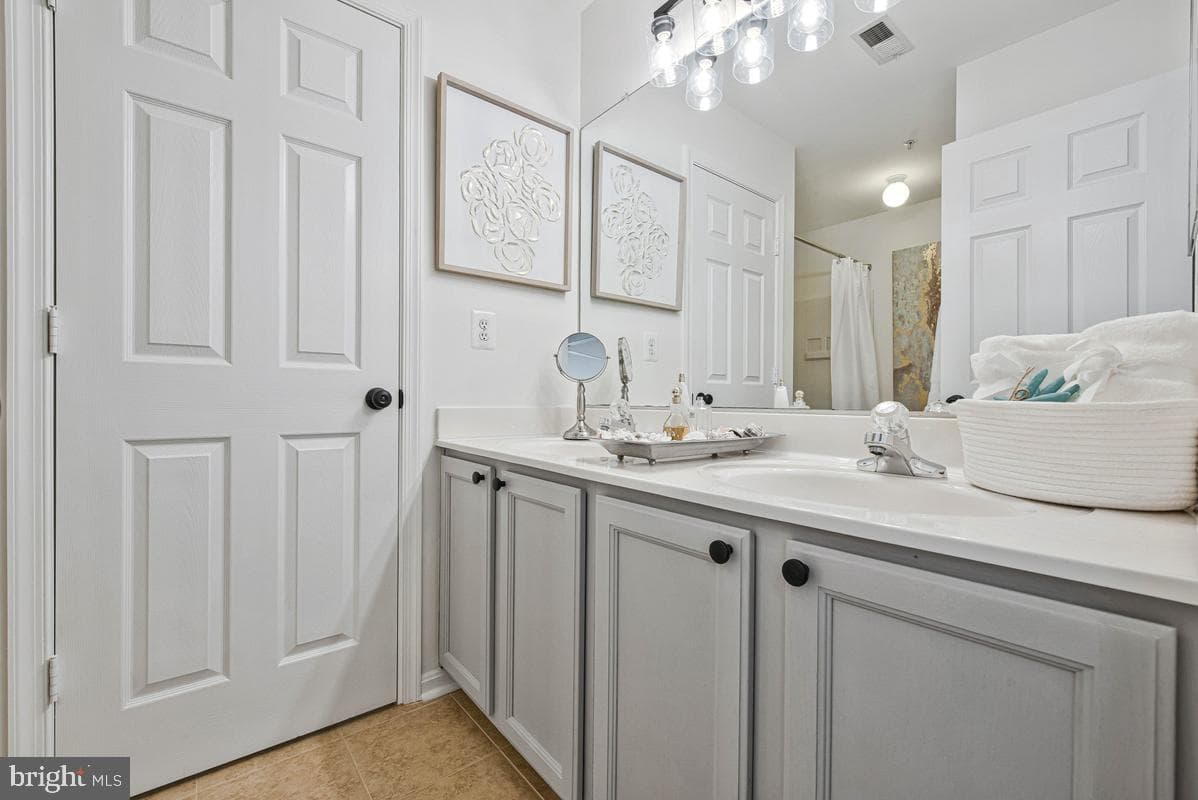 4427 Kentford Road photo 23