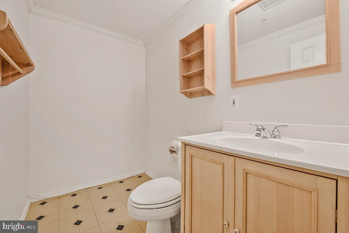 4427 Kentford Road photo 33