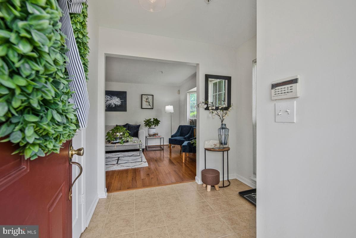 4427 Kentford Road photo 5