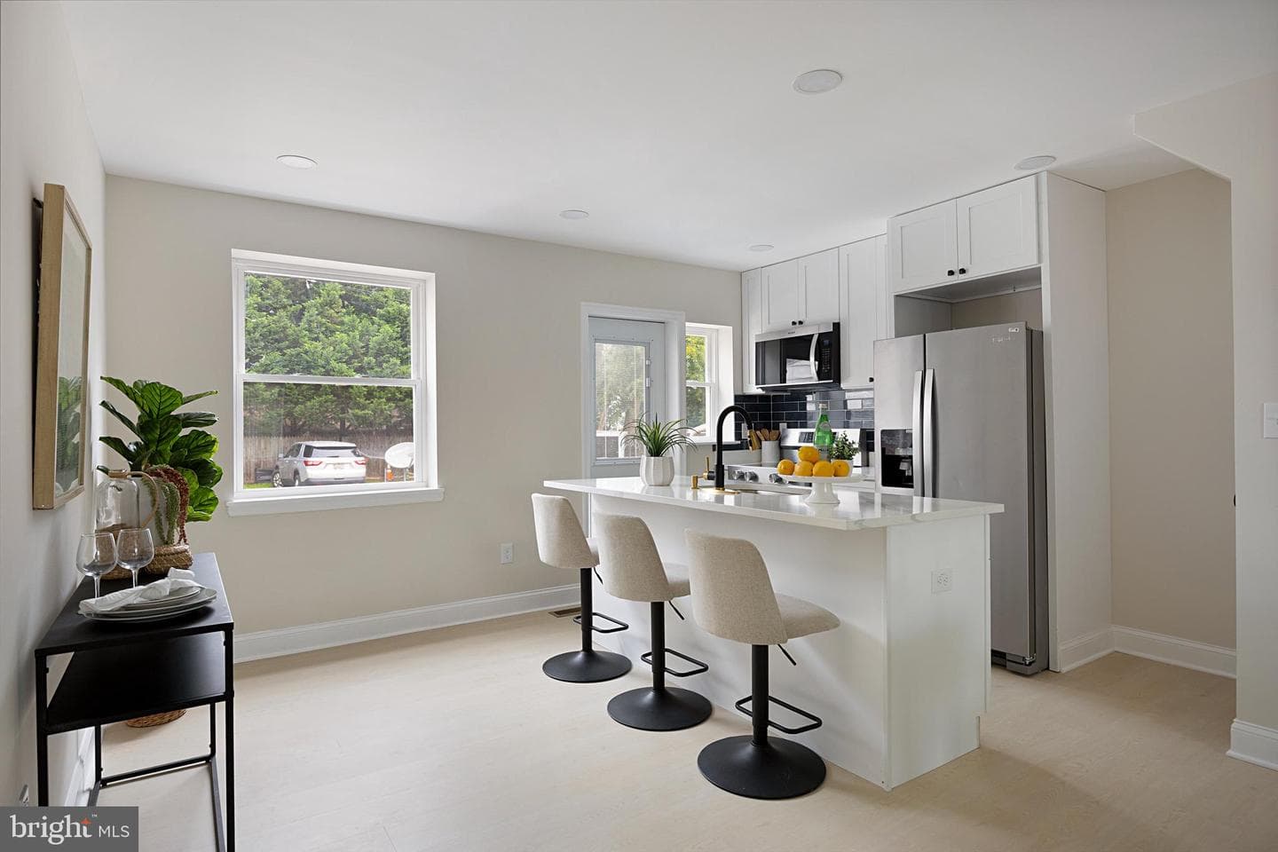8048 Kavanagh Road photo 12