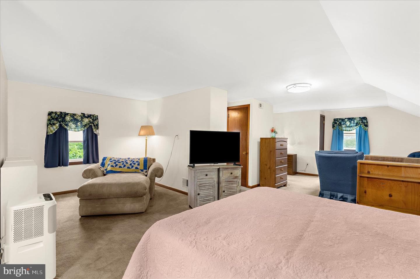 1700 Todd Ave photo 16
