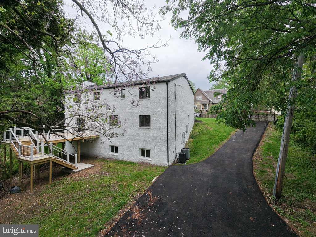 113 Edgewood Road photo 14
