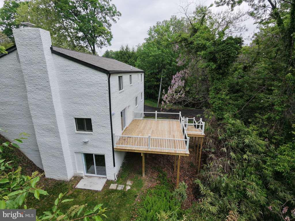 113 Edgewood Road photo 16