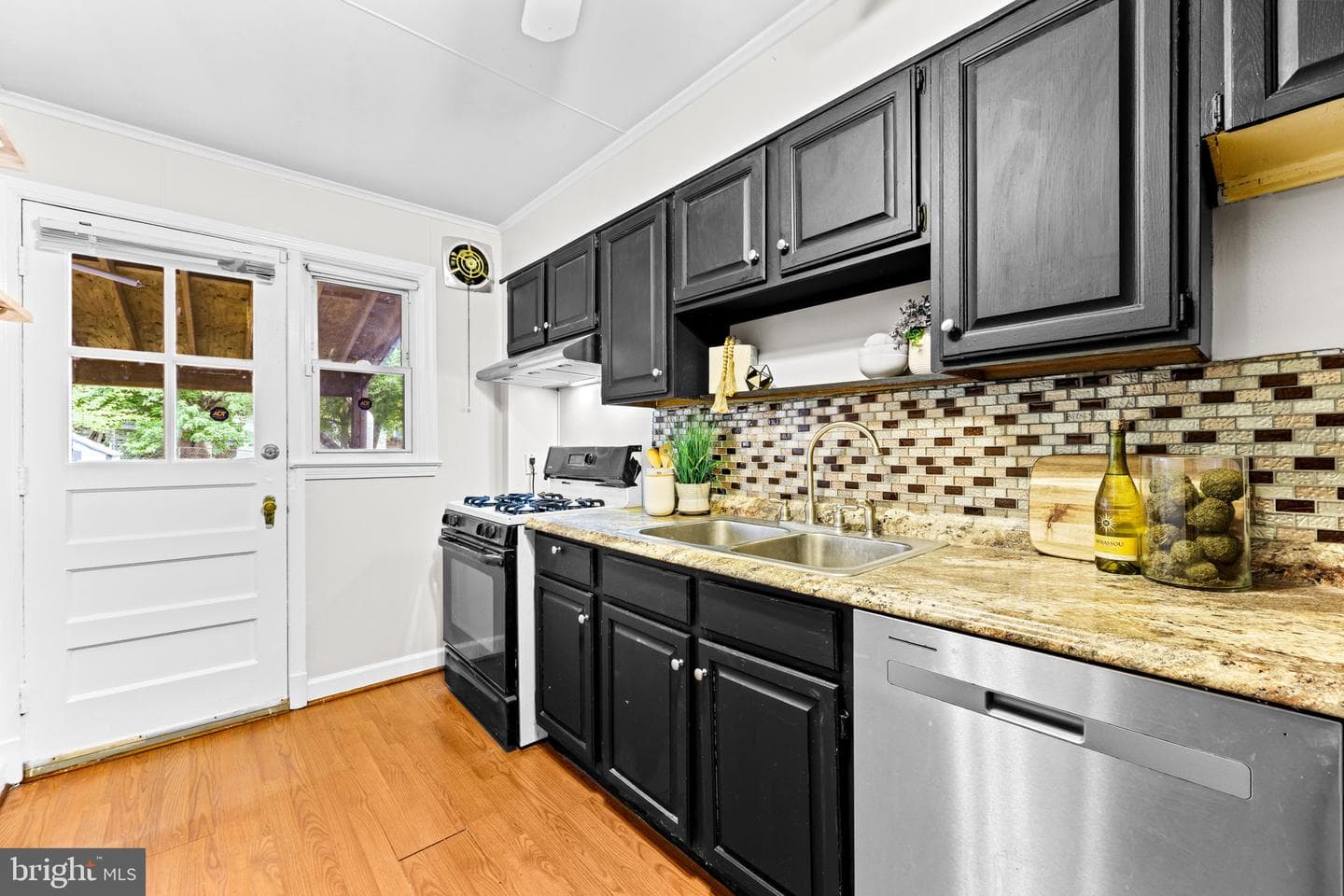 8338 Loch Raven Boulevard photo 11