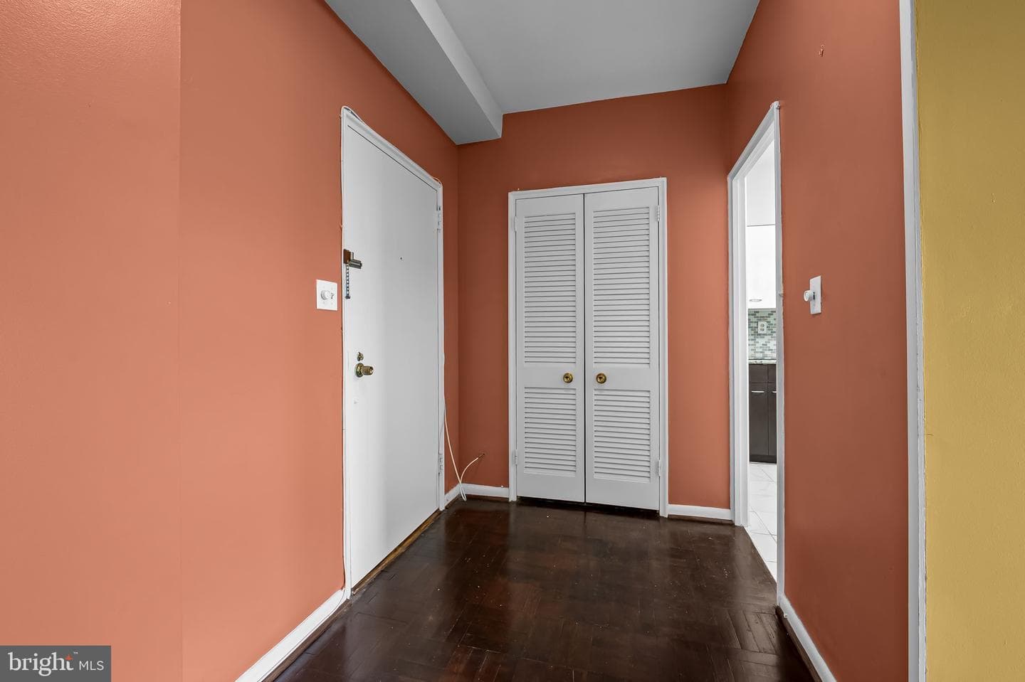 11 Slade Avenue #804 photo 4