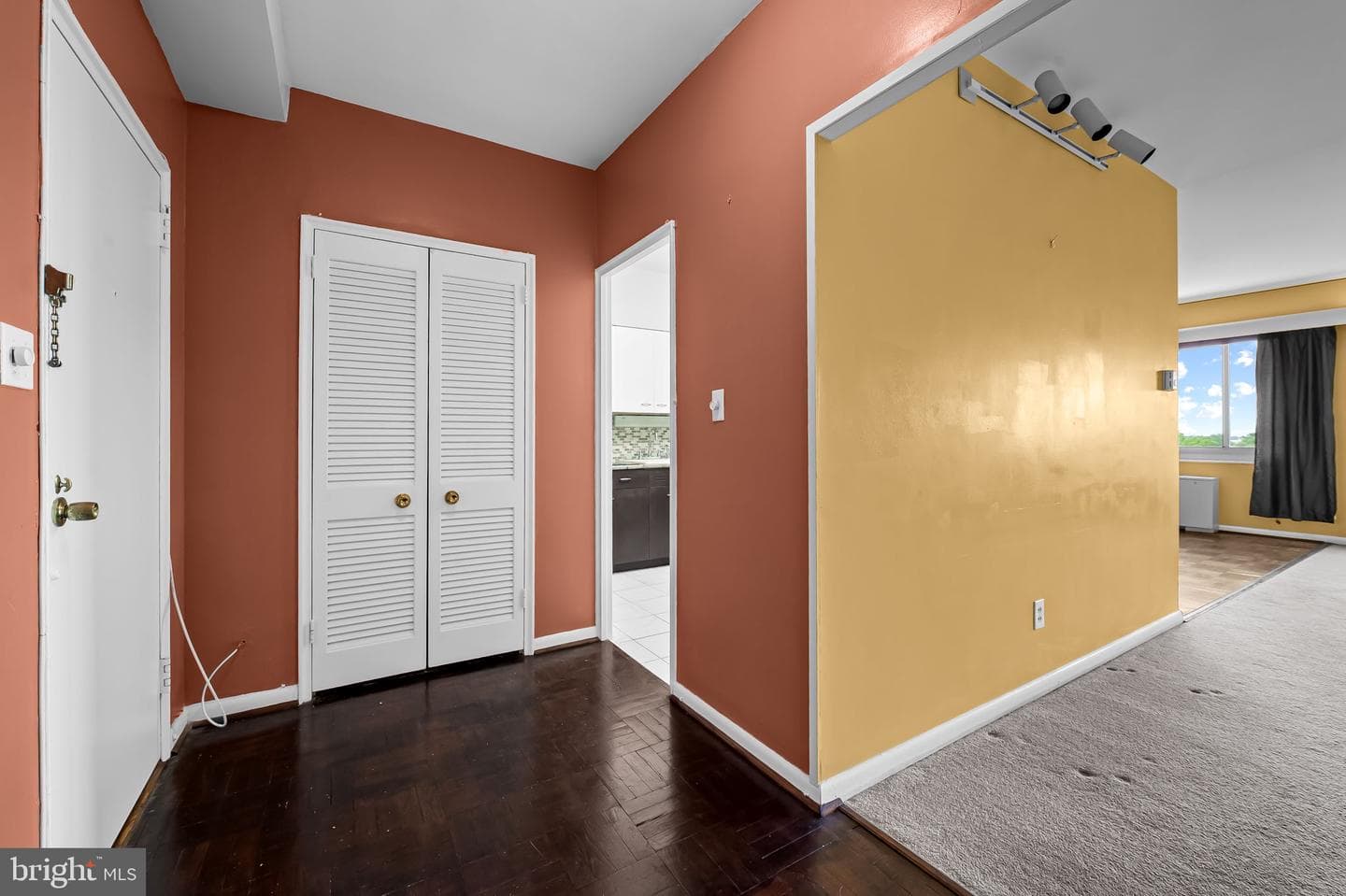 11 Slade Avenue #804 photo 5