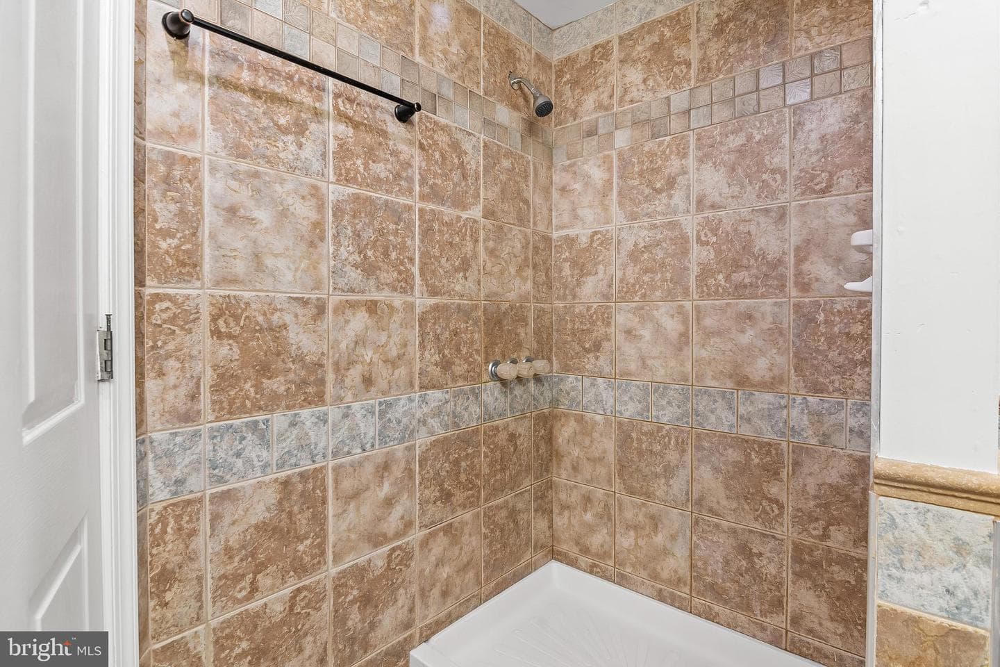 11809 Cedar Lane photo 95