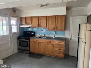 2035 Inverton Road photo 5