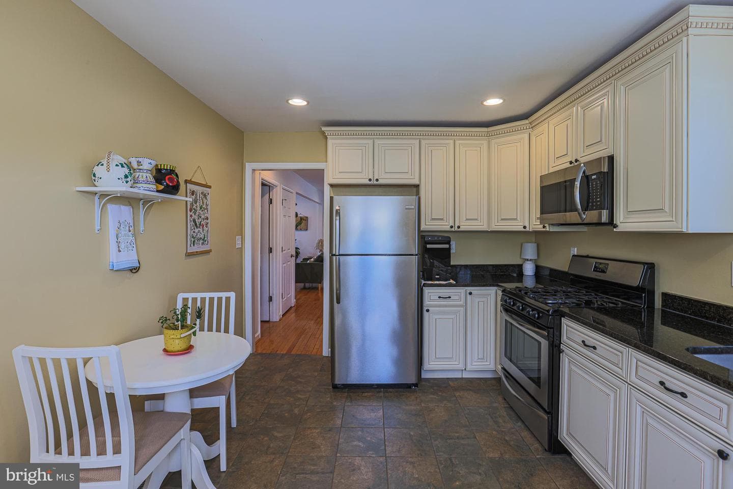 8009 Old Harford Road photo 11