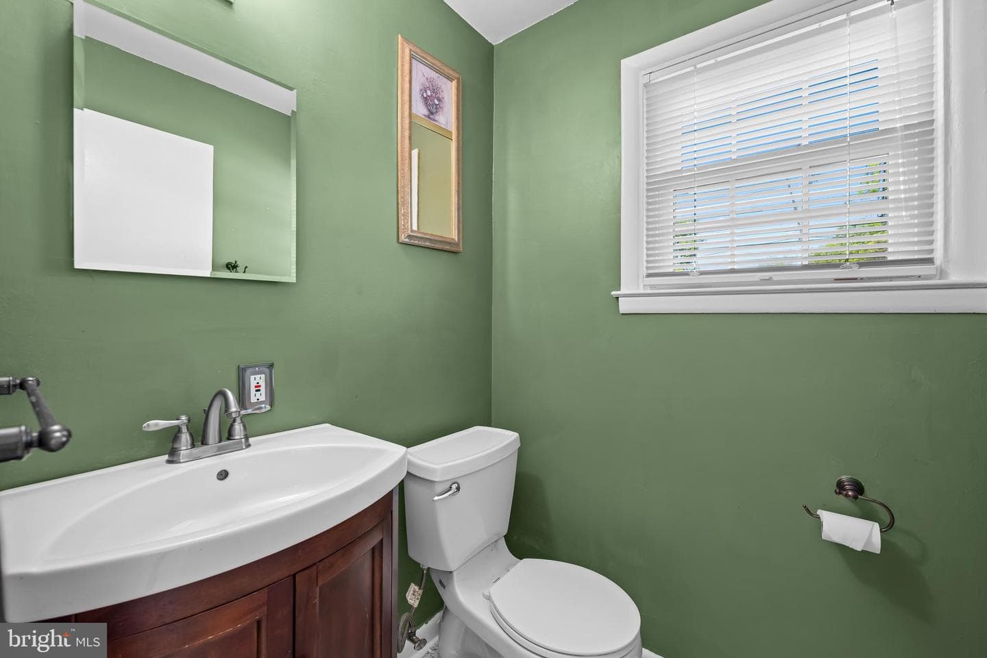 8407 Thornton Road photo 16