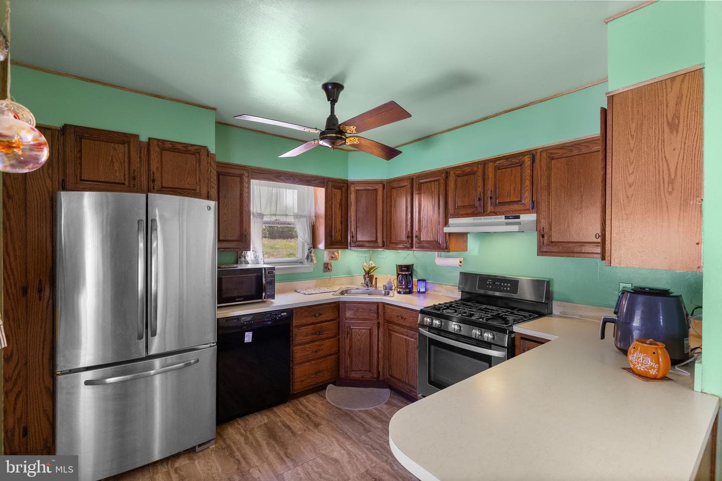 574 Edmondson Avenue photo 13