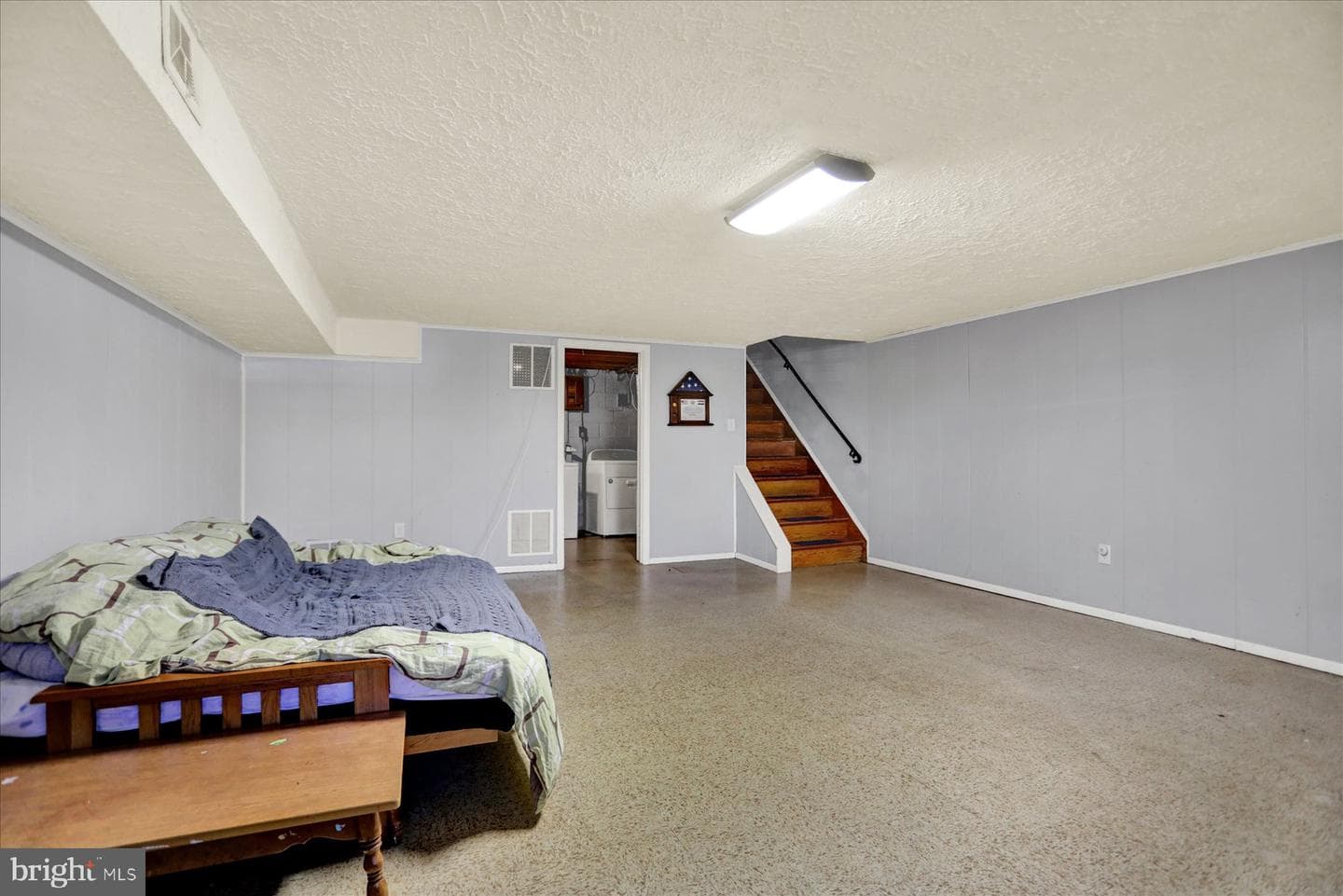 959 Elm Road photo 15