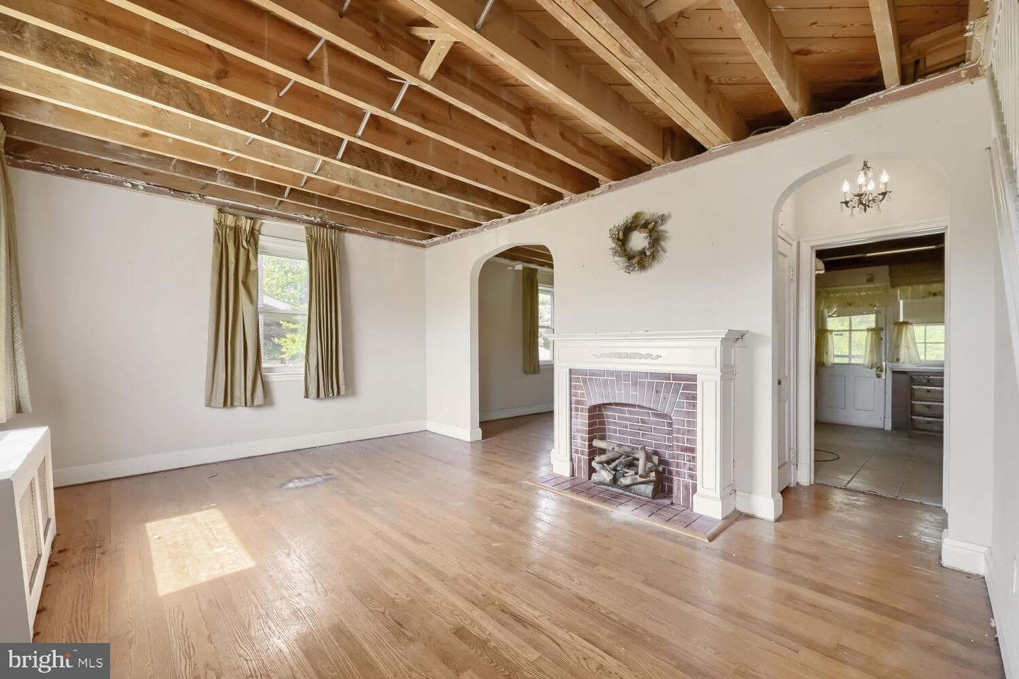 2411 Fairway photo 8
