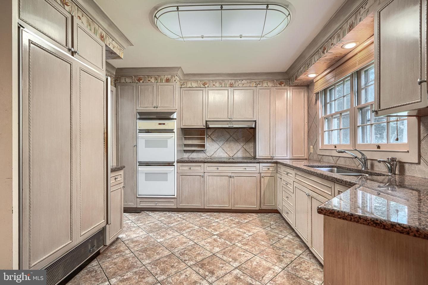 2 Kenmont Court photo 22