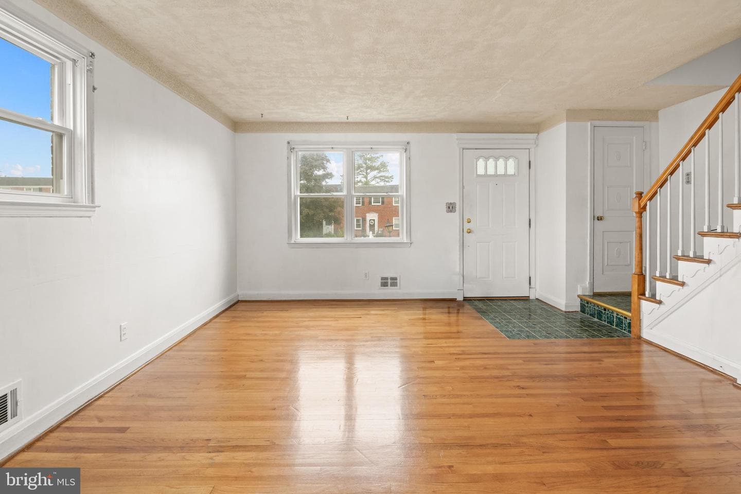 1252 Halstead Road photo 5