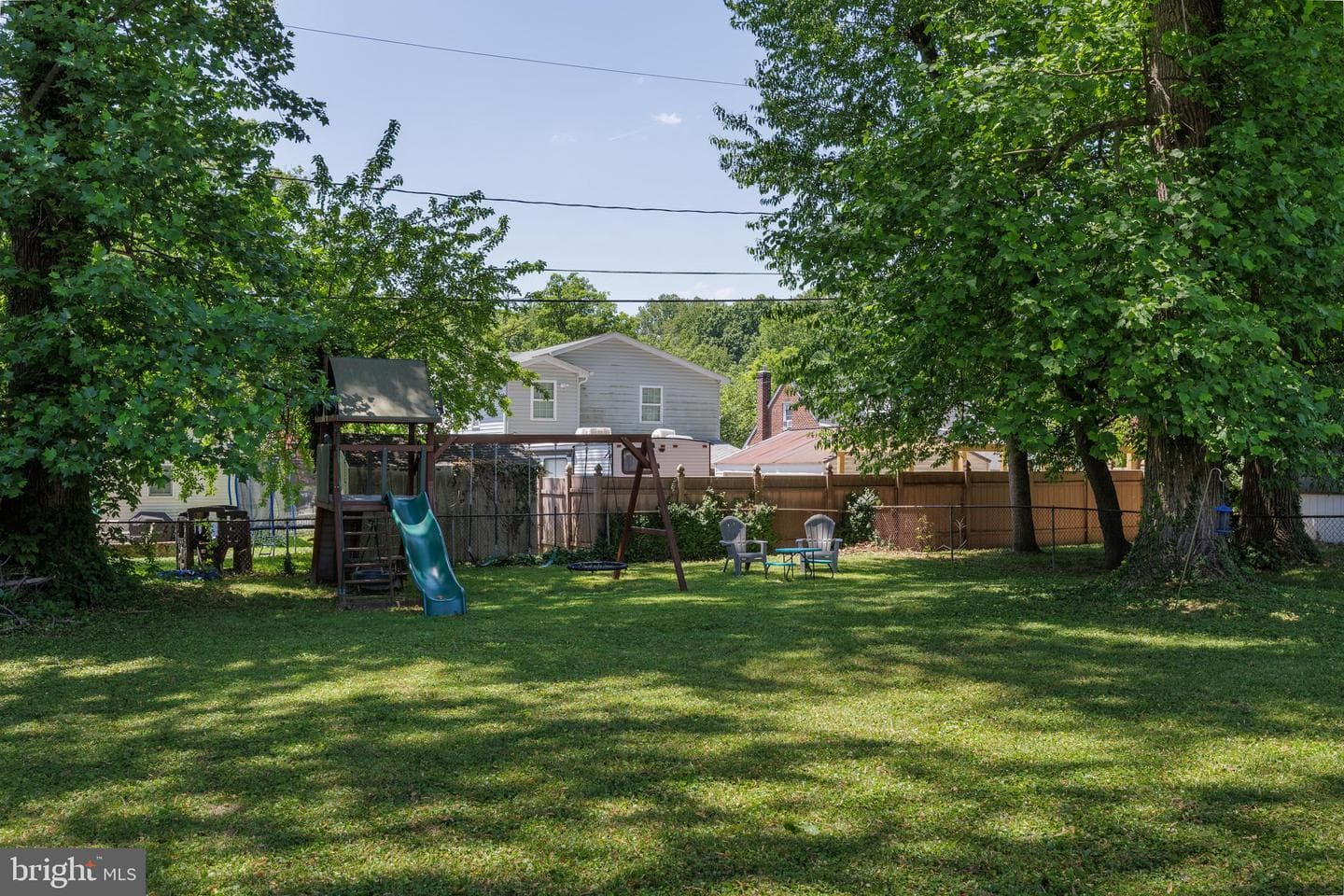 315 Osborne Avenue photo 43