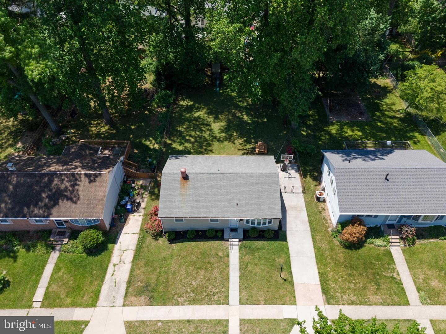 315 Osborne Avenue photo 46
