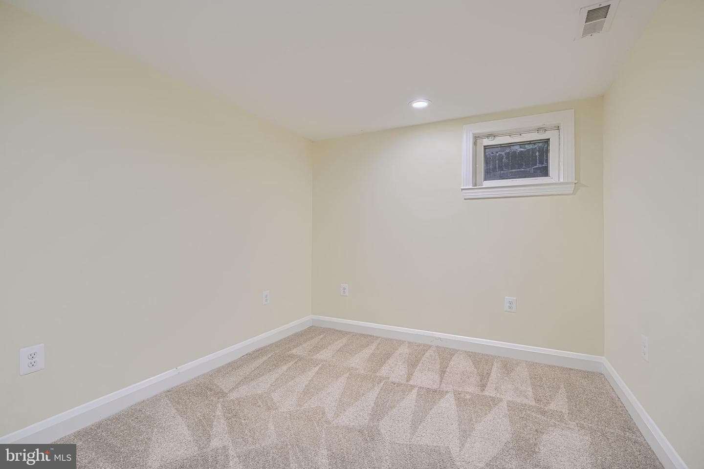 206 Maryland Avenue photo 30