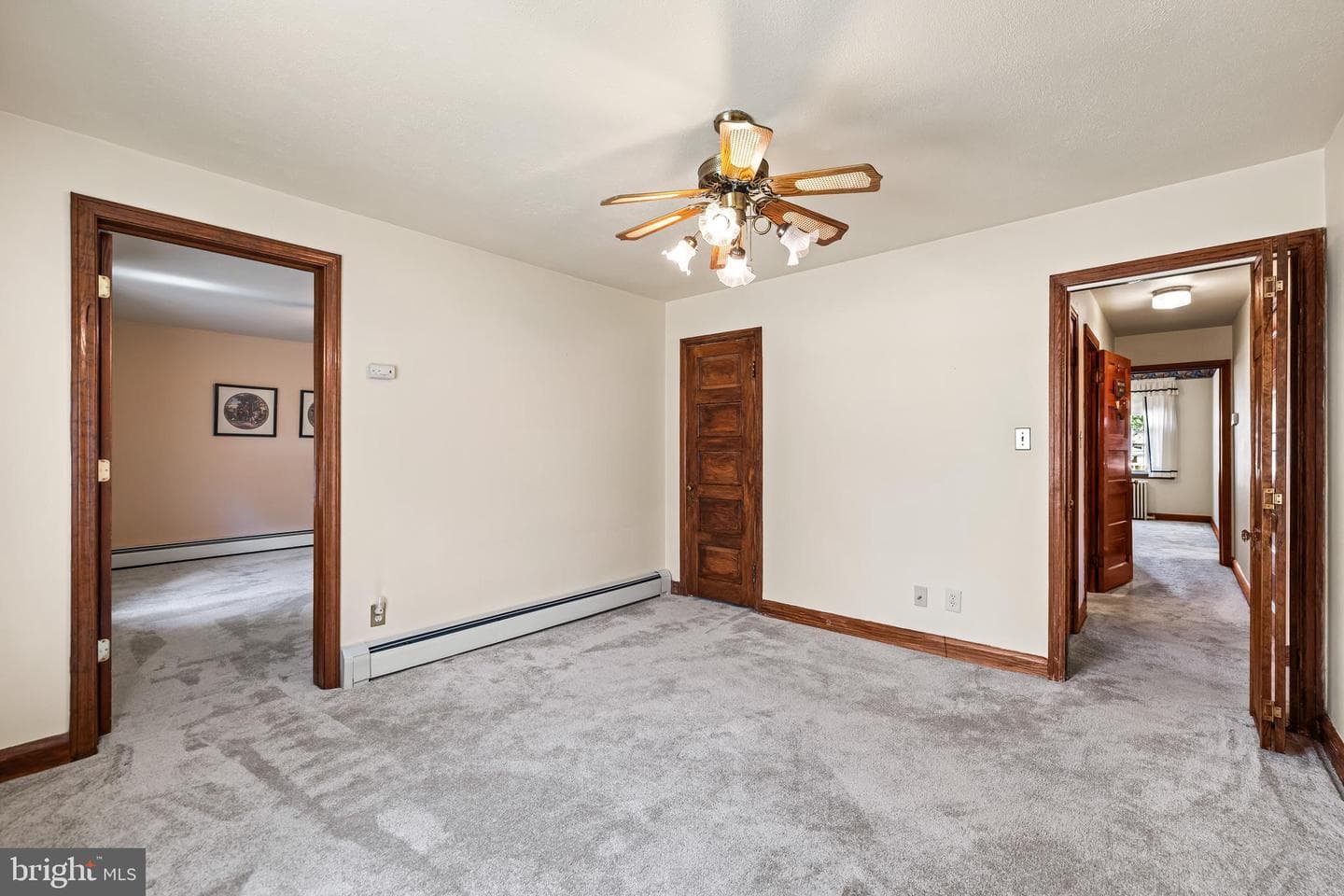 210 W Timonium Road photo 35