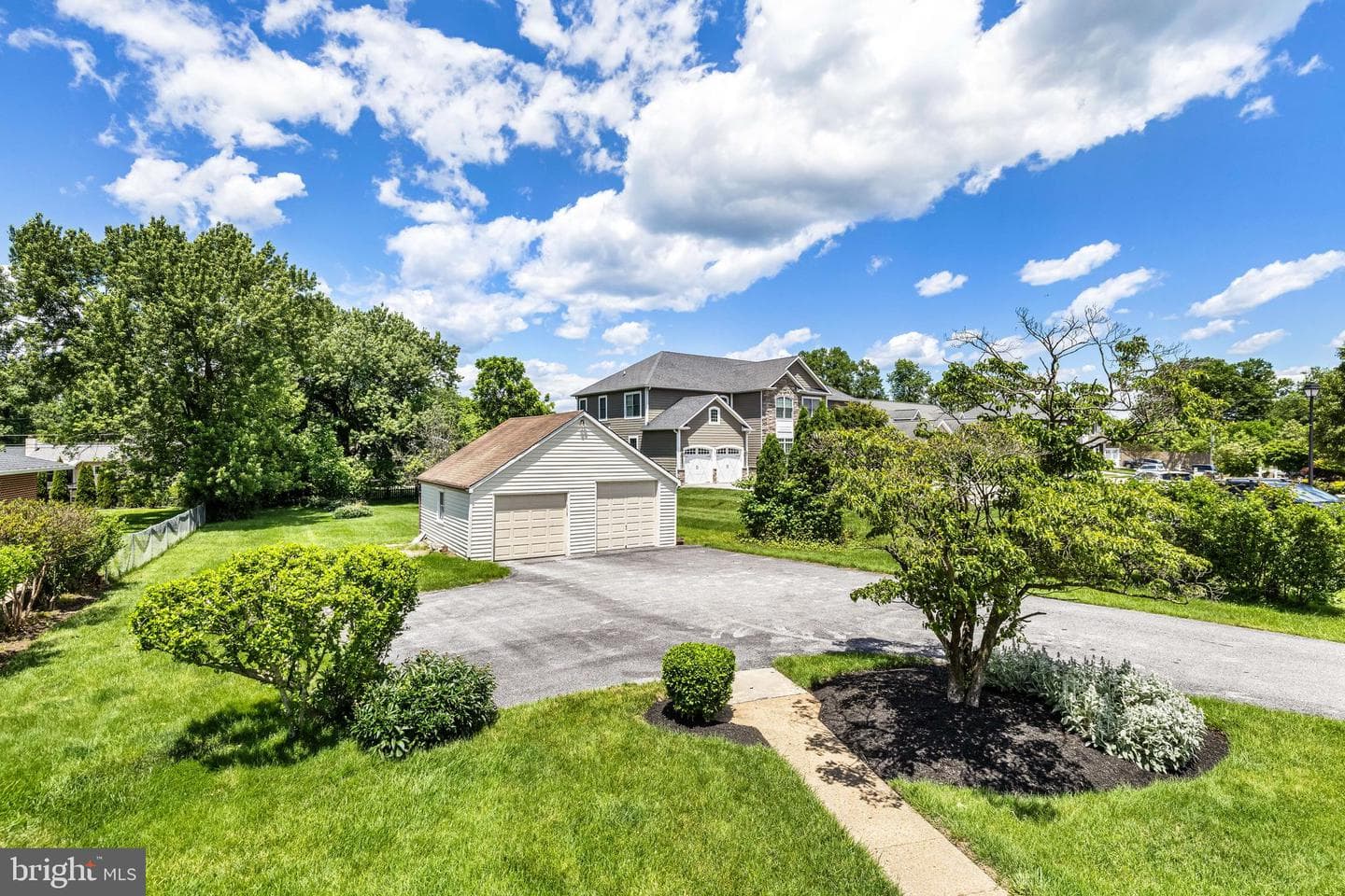 210 W Timonium Road photo 50