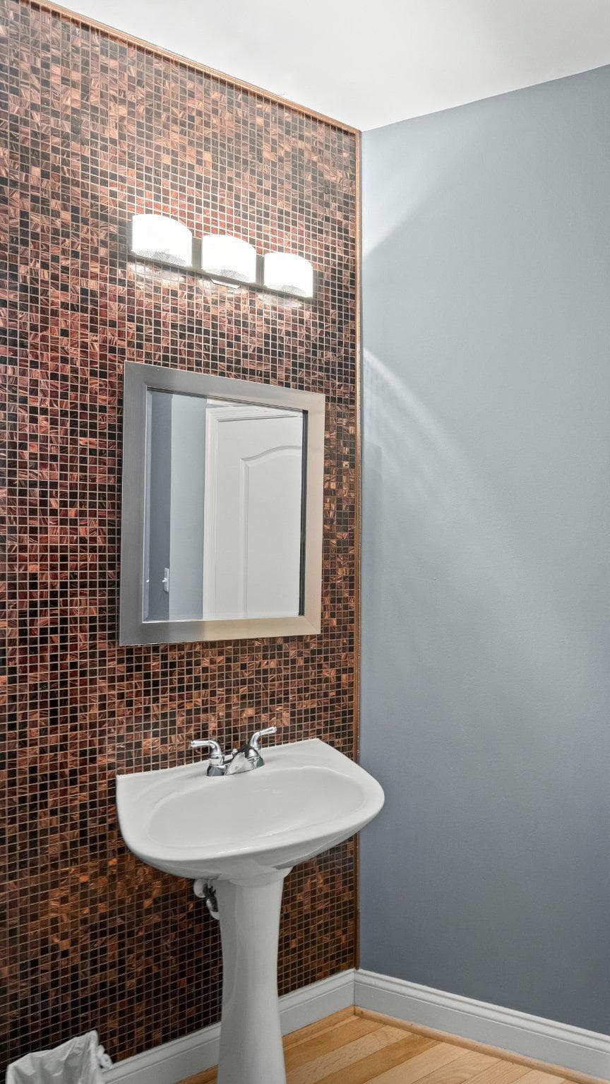 8144 Glen Arbor Drive photo 23
