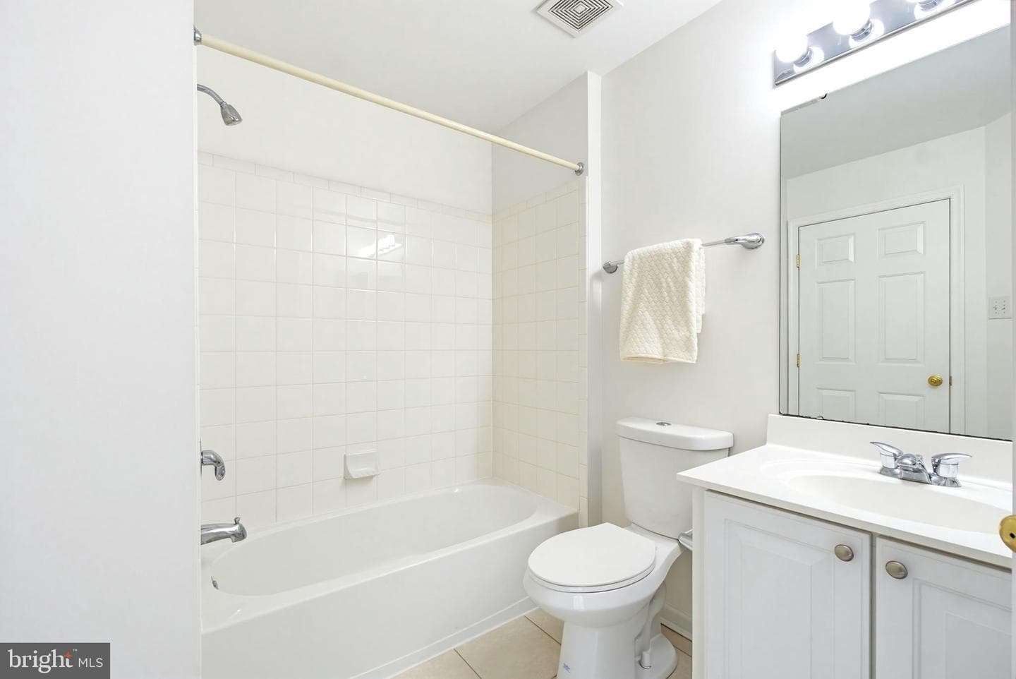 5002 Strawbridge Terrace #5002 photo 34