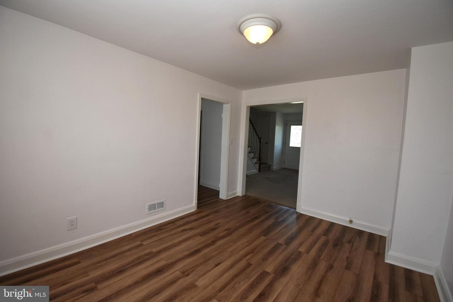 7509 Holabird Avenue photo 13
