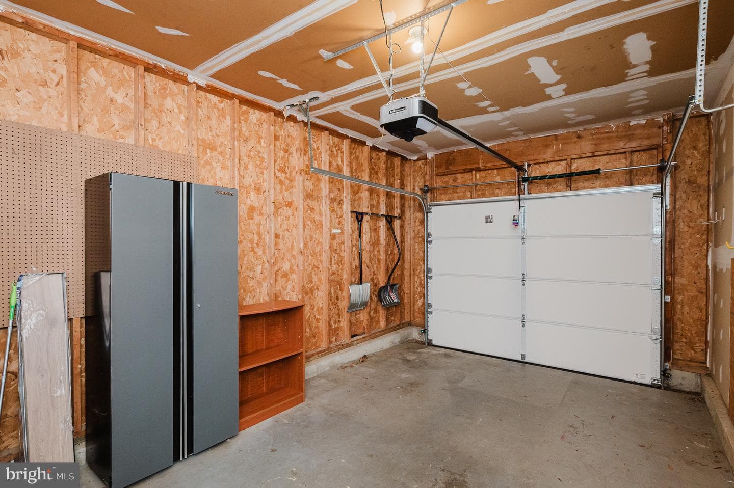 12221 Rohan Court photo 43