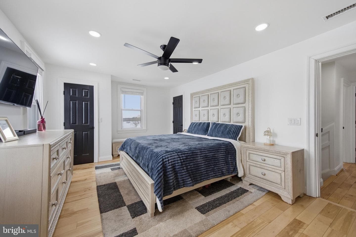 3524 Blenheim Road photo 44