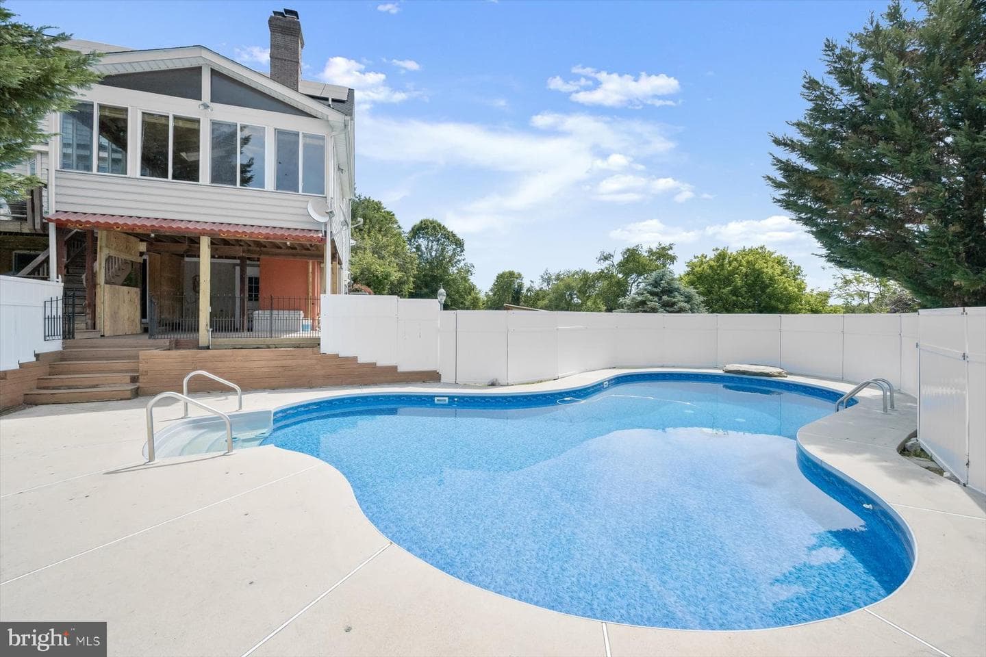 6 Keil Manor Court photo 37